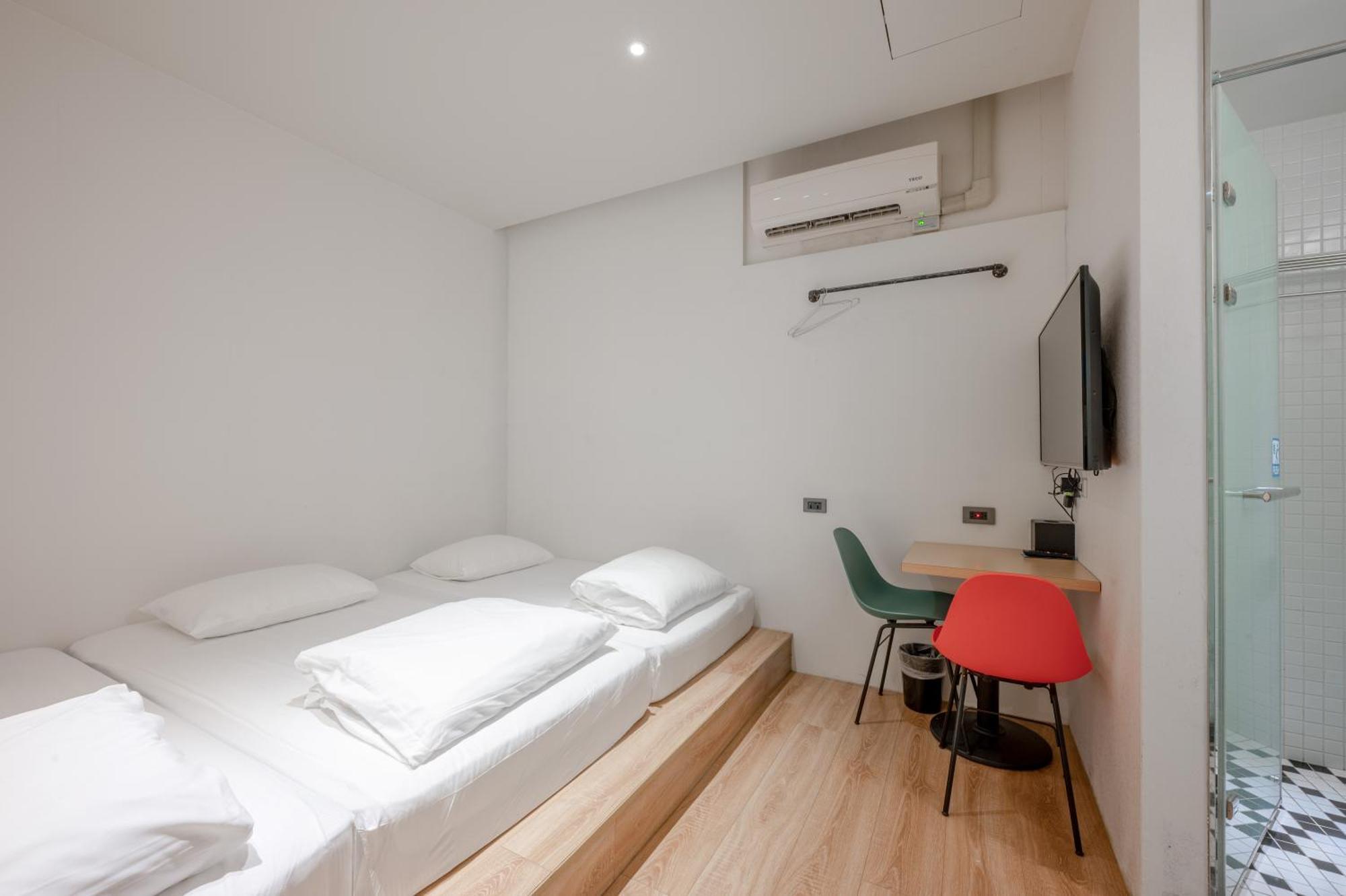 Light Hostel Hualien Exterior foto